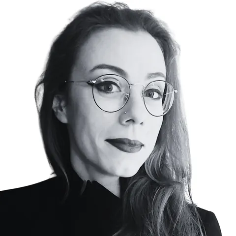 Alexandra, programatoare Agent Green