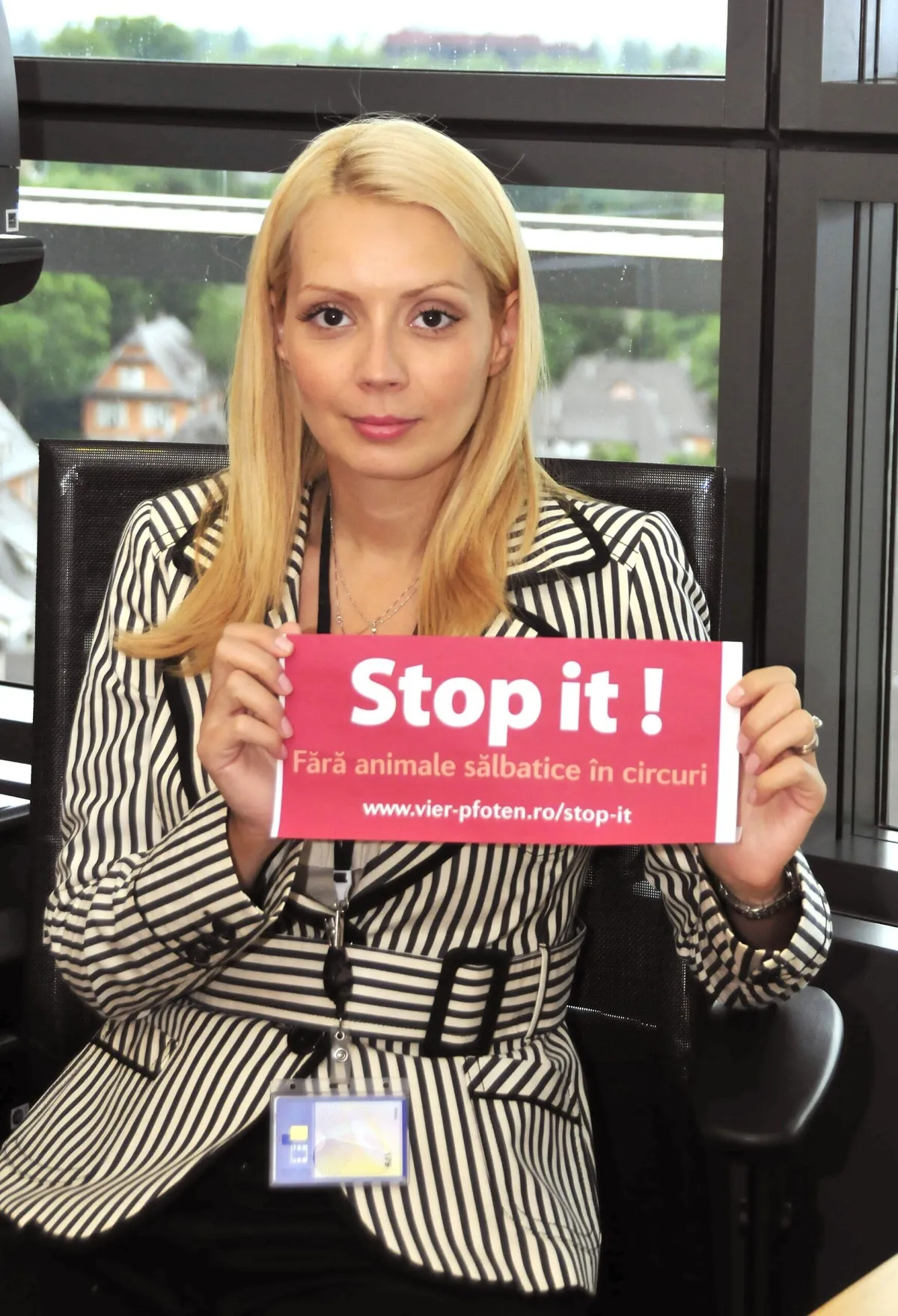 Europarlamentari români pentru interzicerea animalelor sălbatice la circ