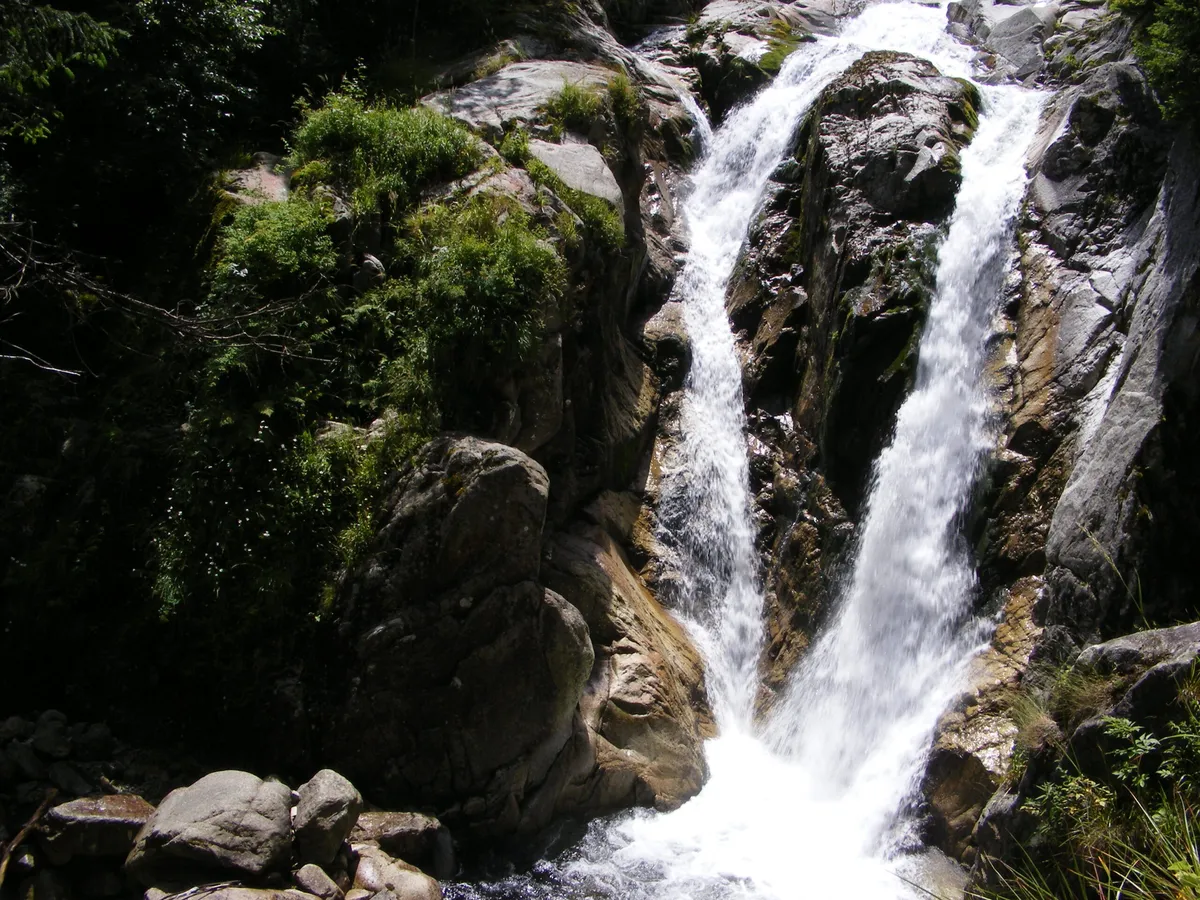 Cascada Lolaia – un nou punct de belvedere în Parcul Național Retezat