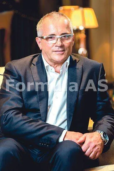 DANILO CECCHIN – Fabricant de mobilă, în satul hunedorean Aurel Vlaicu