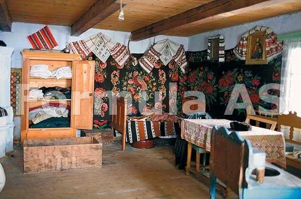 Povesti dintr-o casa de lemn